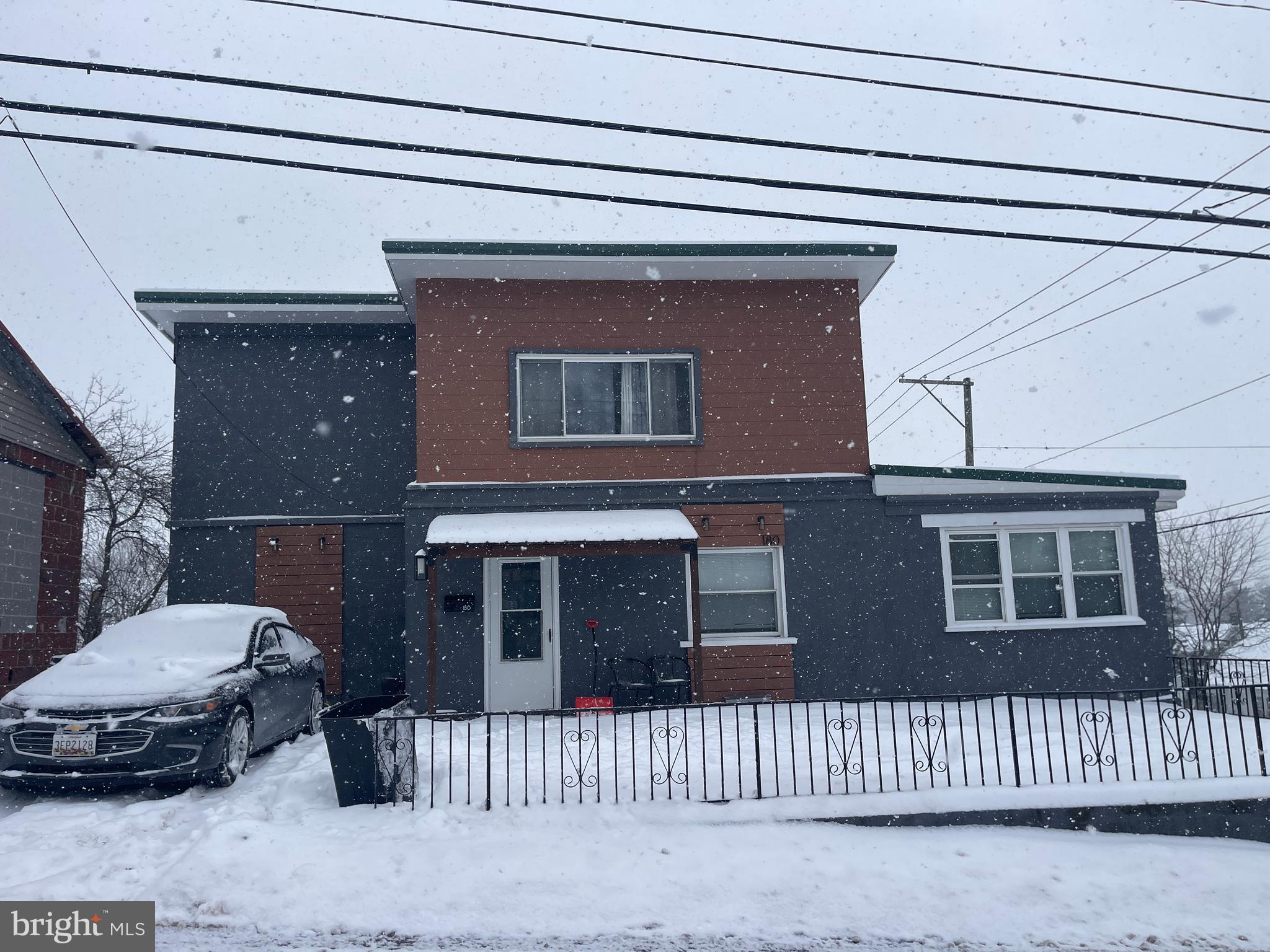 180 E MECHANIC STREET