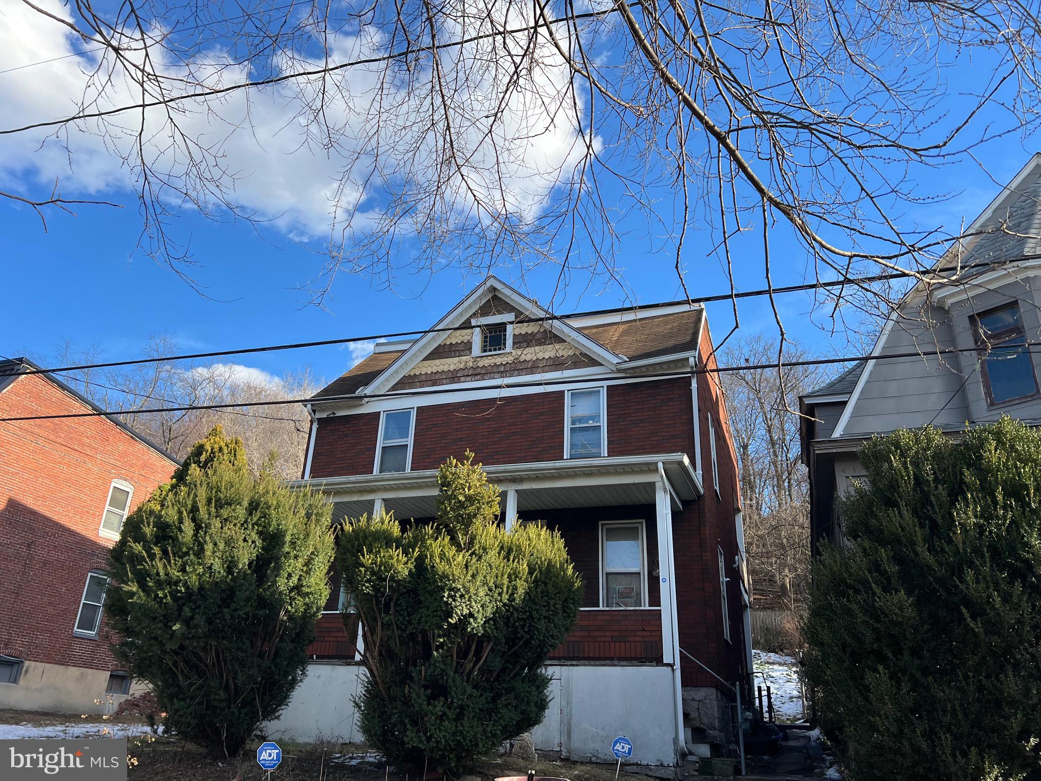 730 BAKER STREET