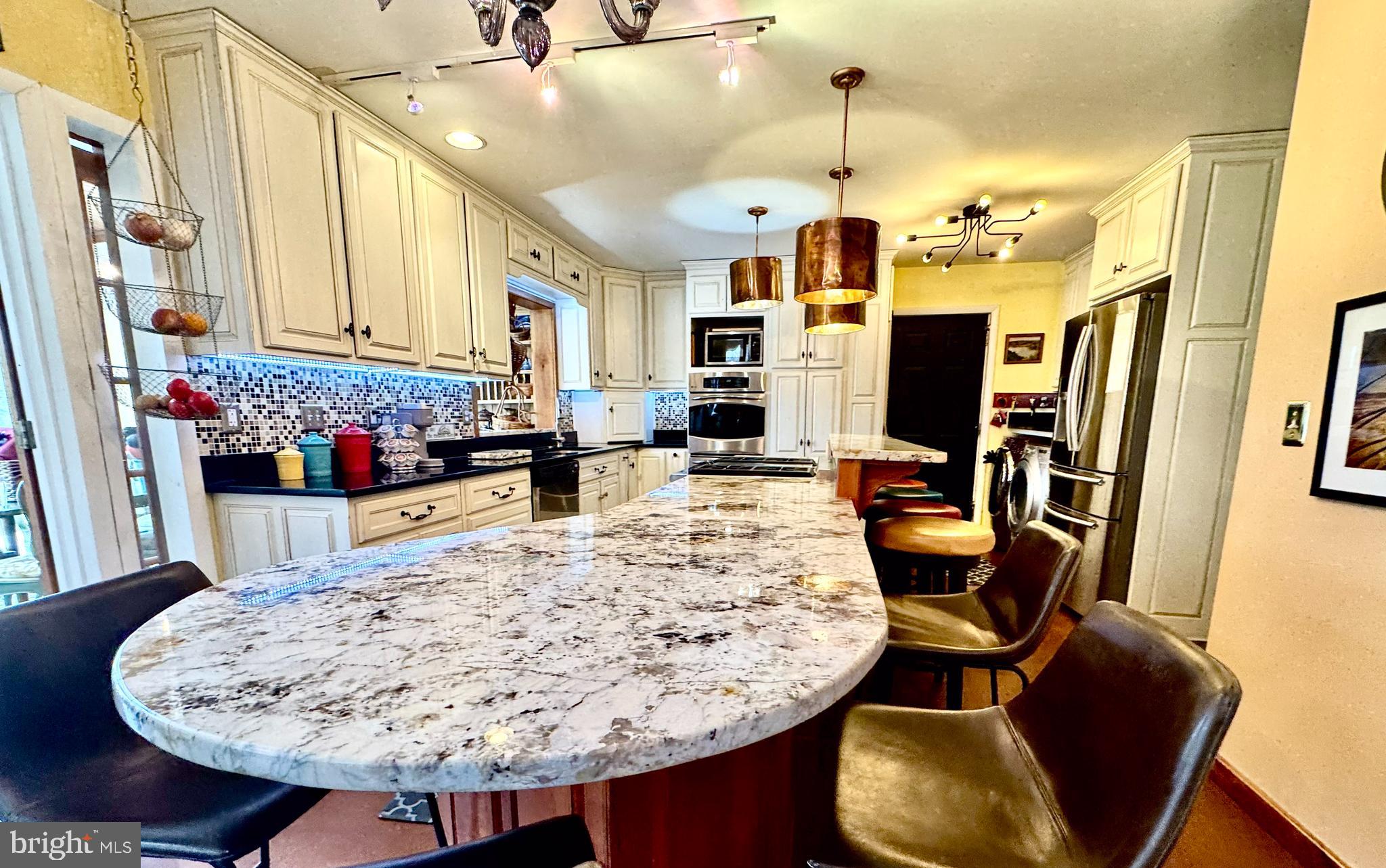 16105 SPRUCEWOOD DRIVE