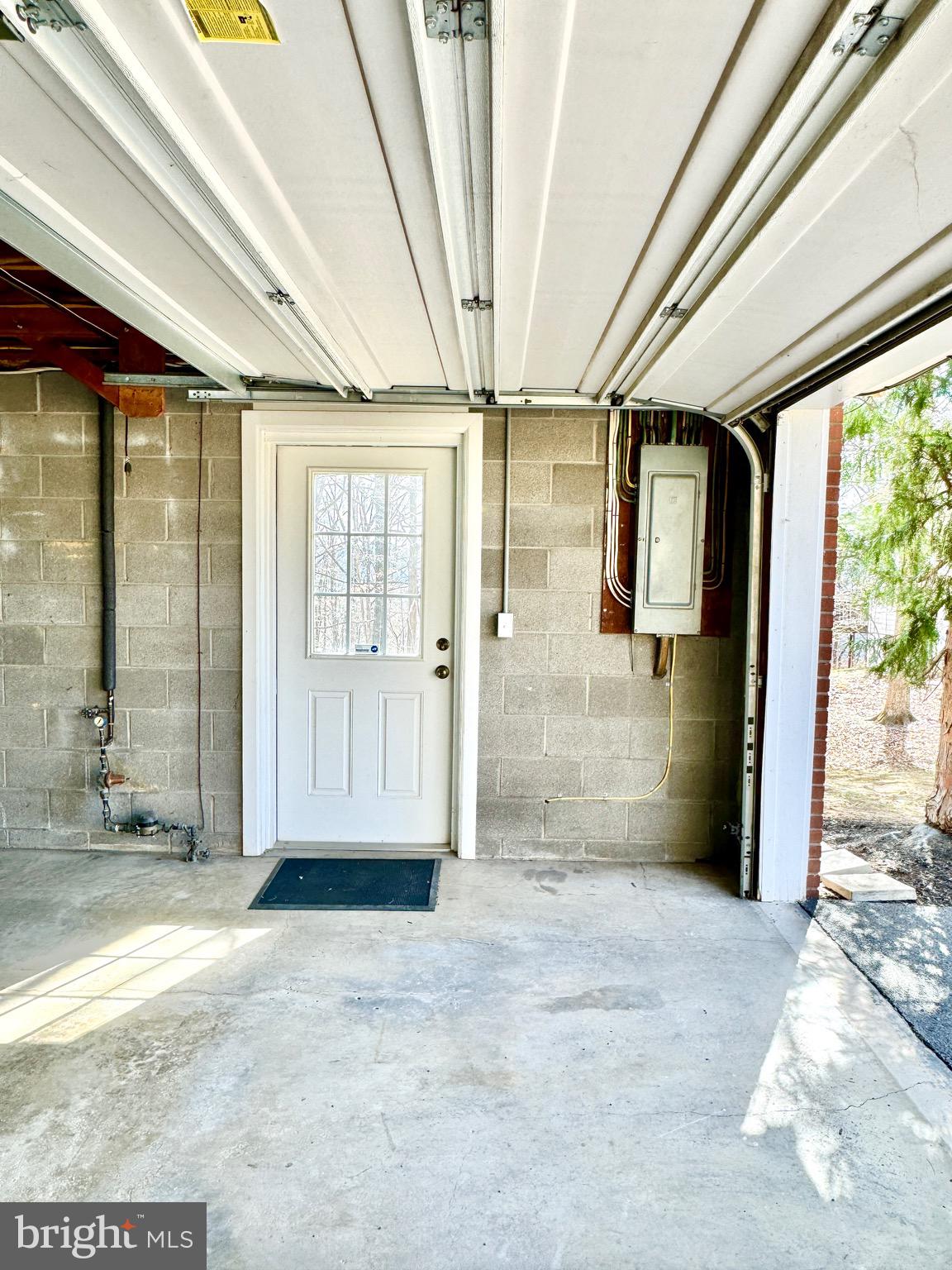 14805 WOODS EDGE COURT SW