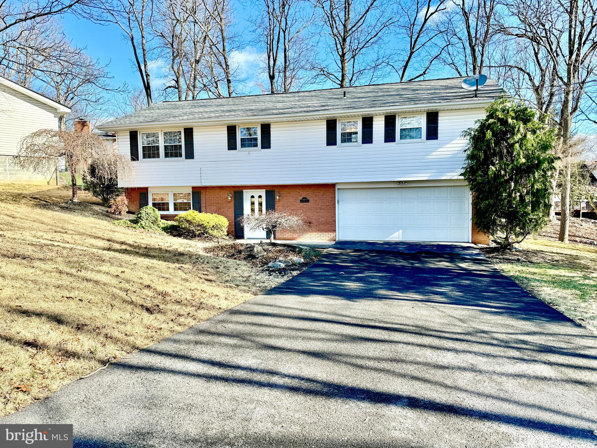 14805 WOODS EDGE COURT SW