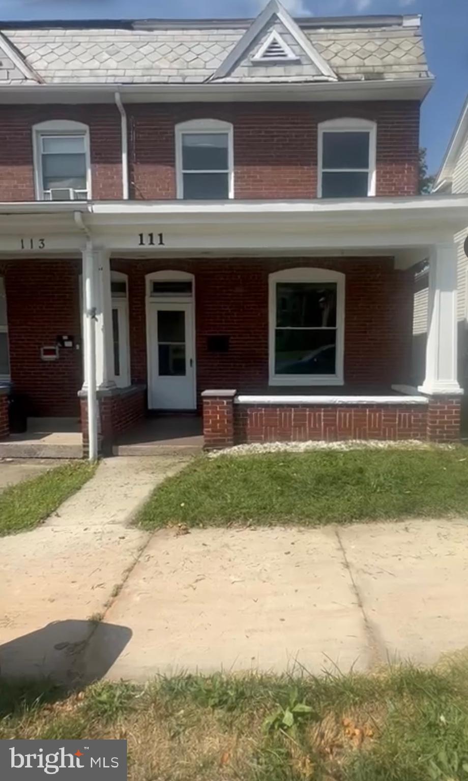 111 RACE STREET