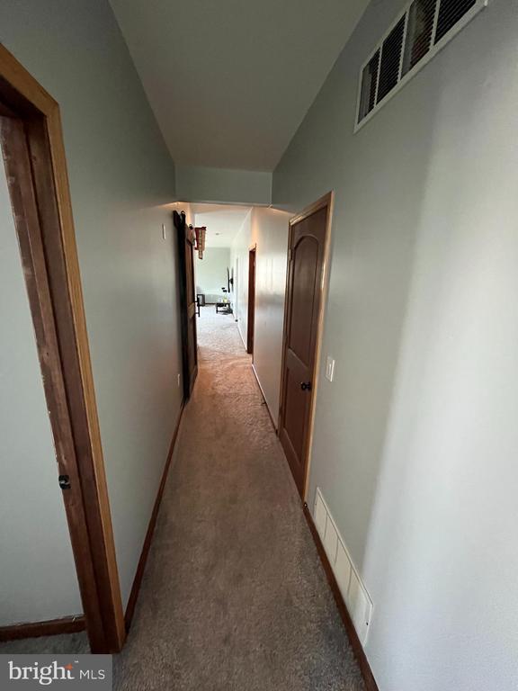121 BRADDOCK HEIGHTS