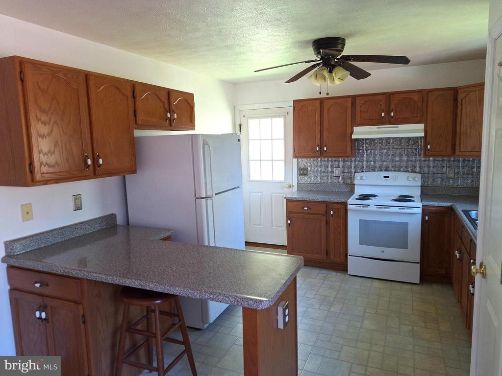 11017 RAVEN DRIVE