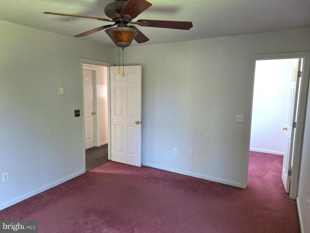 11017 RAVEN DRIVE