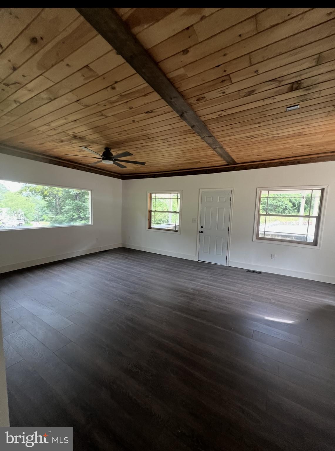 19402 OLD DANS ROCK ROAD