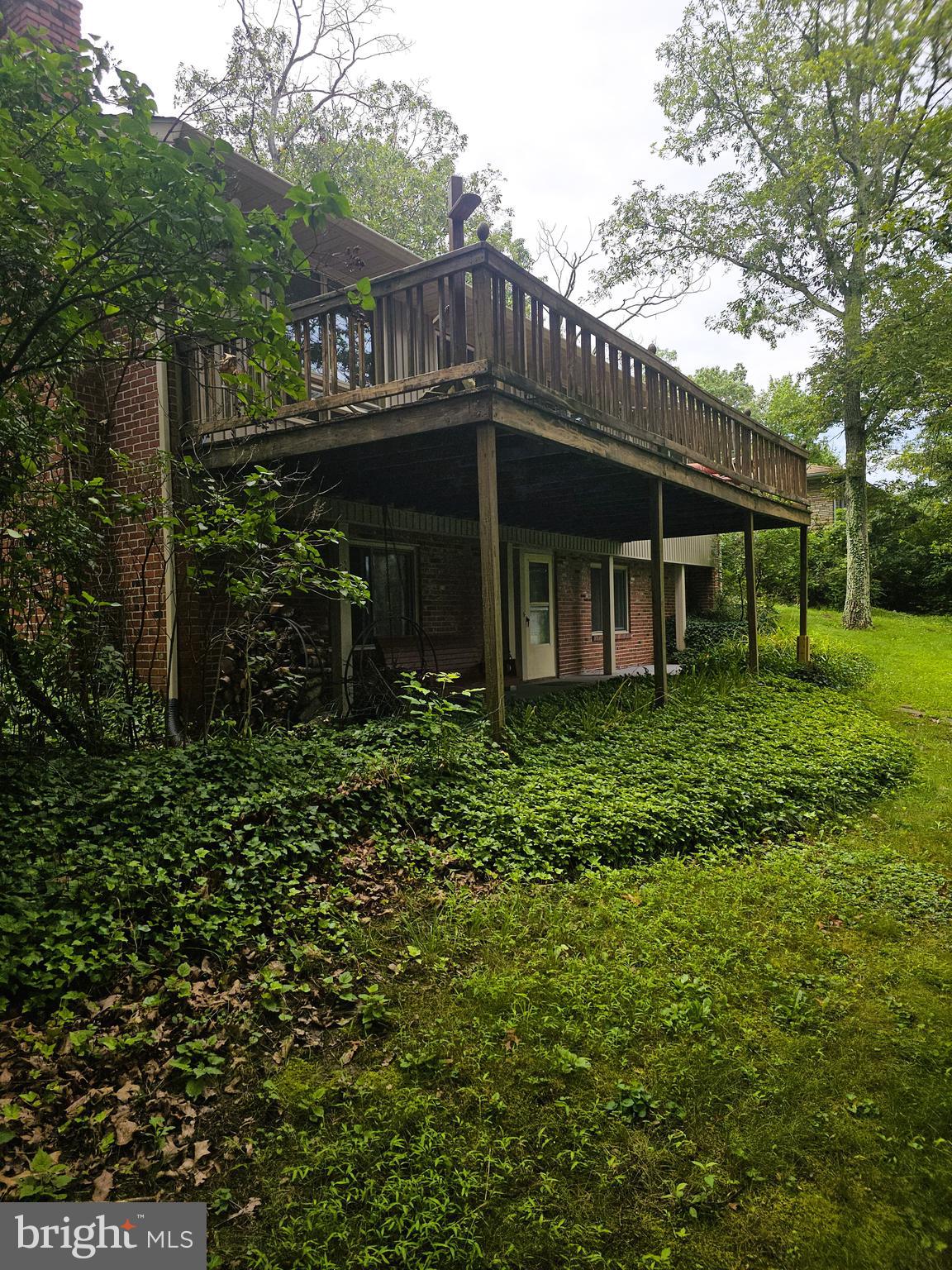 23 SUNSET DRIVE
