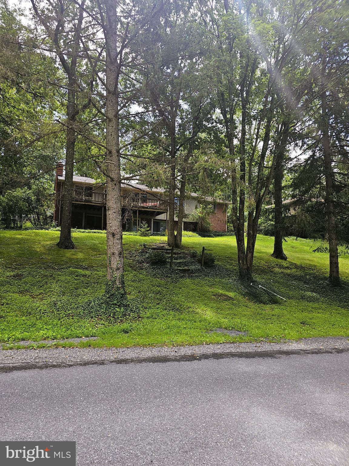 23 SUNSET DRIVE