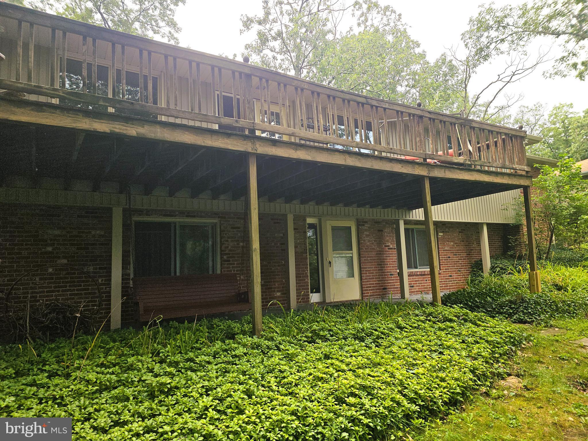 23 SUNSET DRIVE