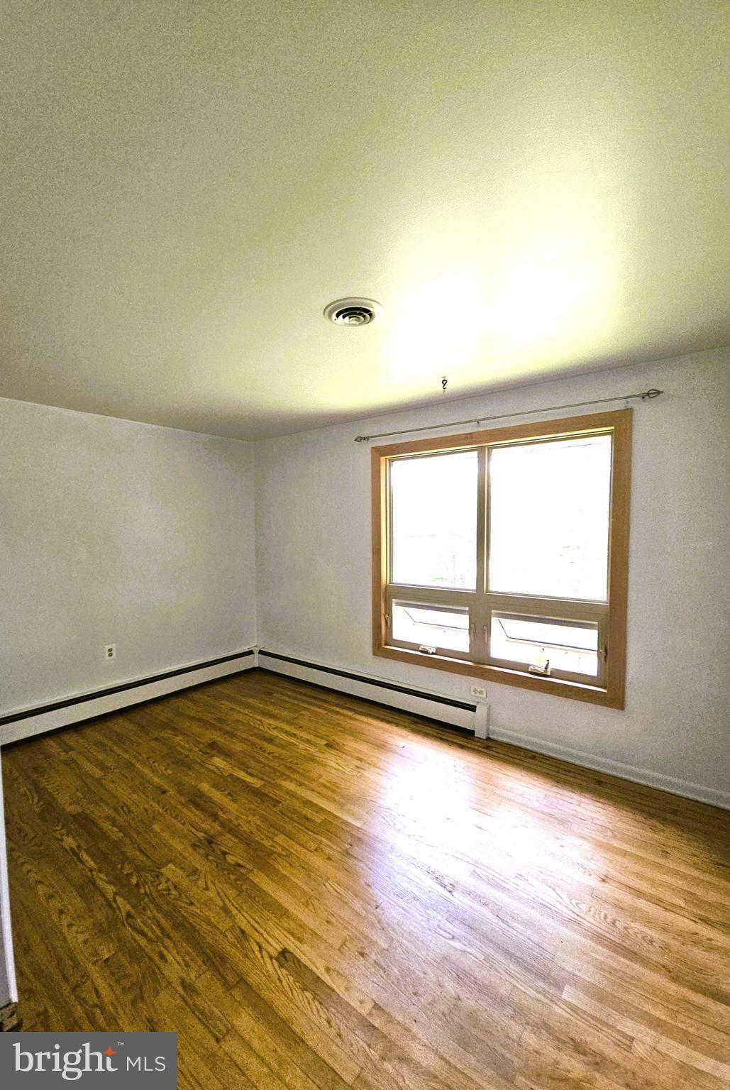 23 SUNSET DRIVE