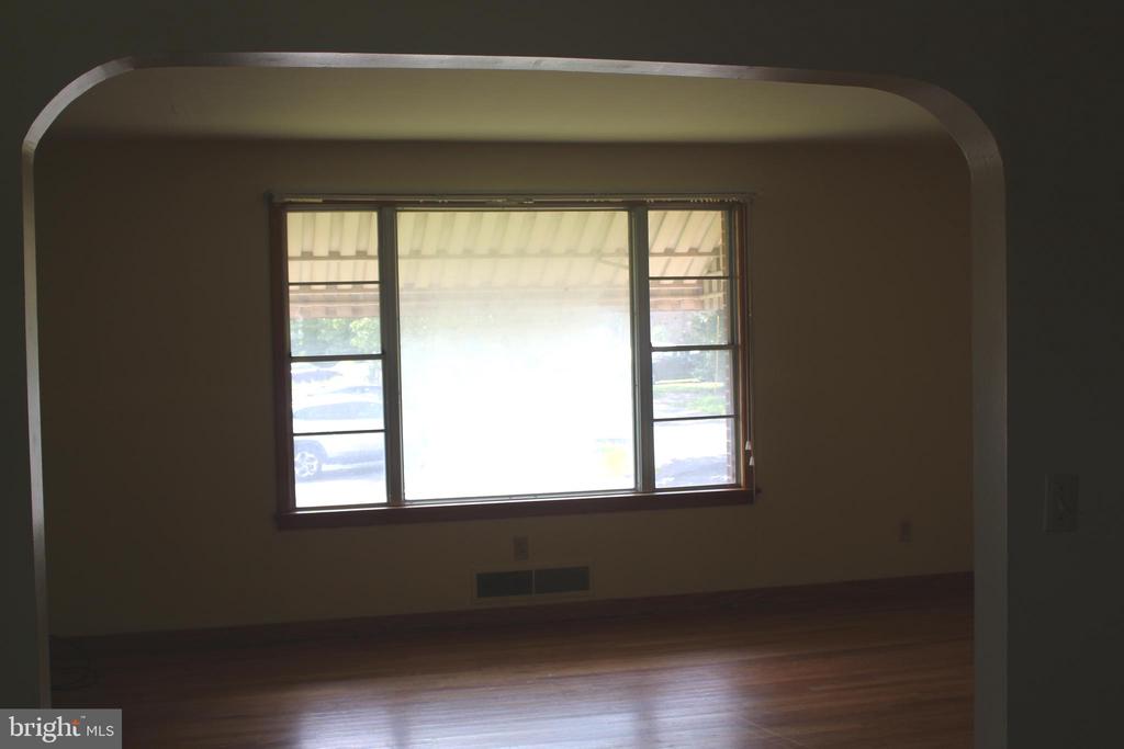 53 STOYER STREET