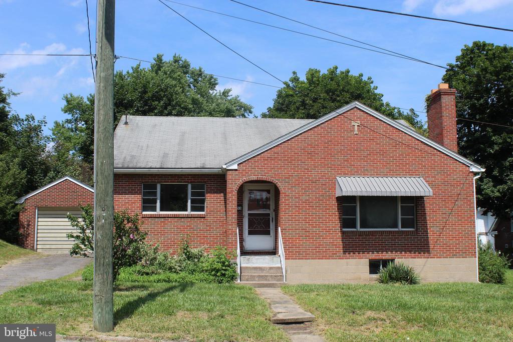 53 STOYER STREET