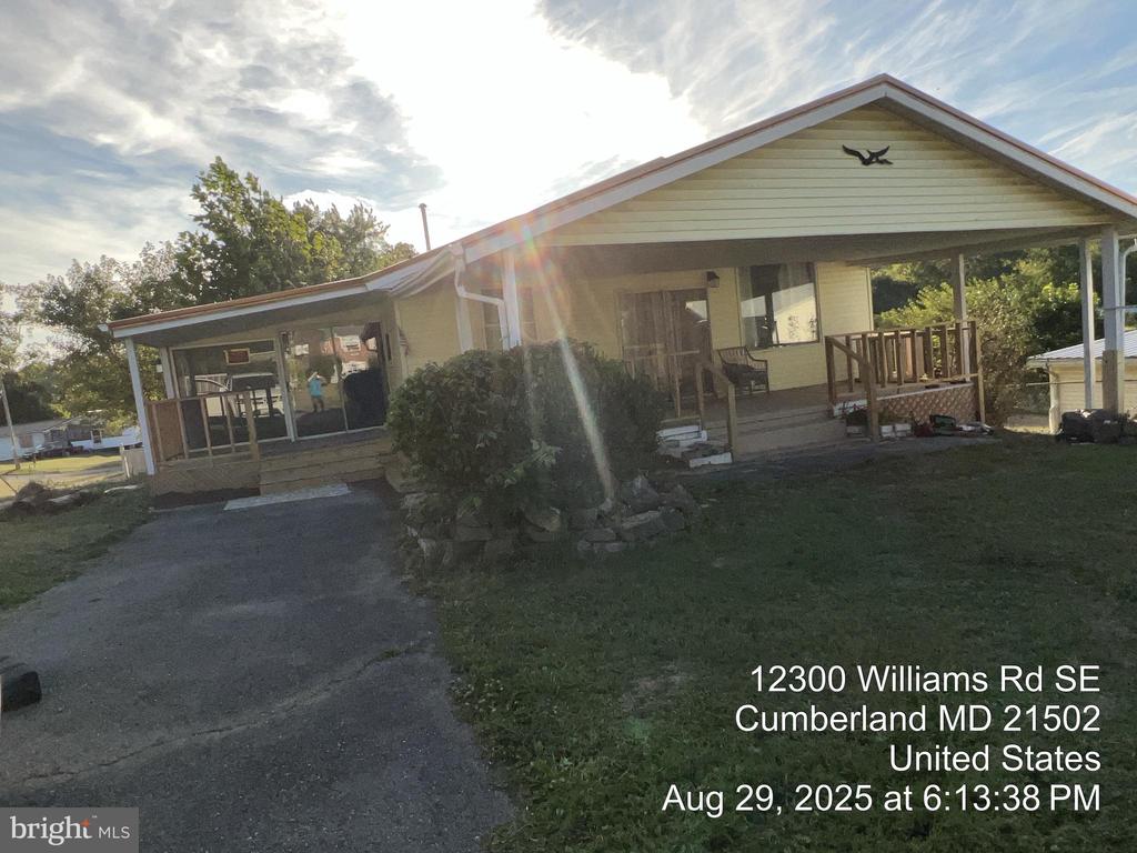 12302 WILLIAMS ROAD SE
