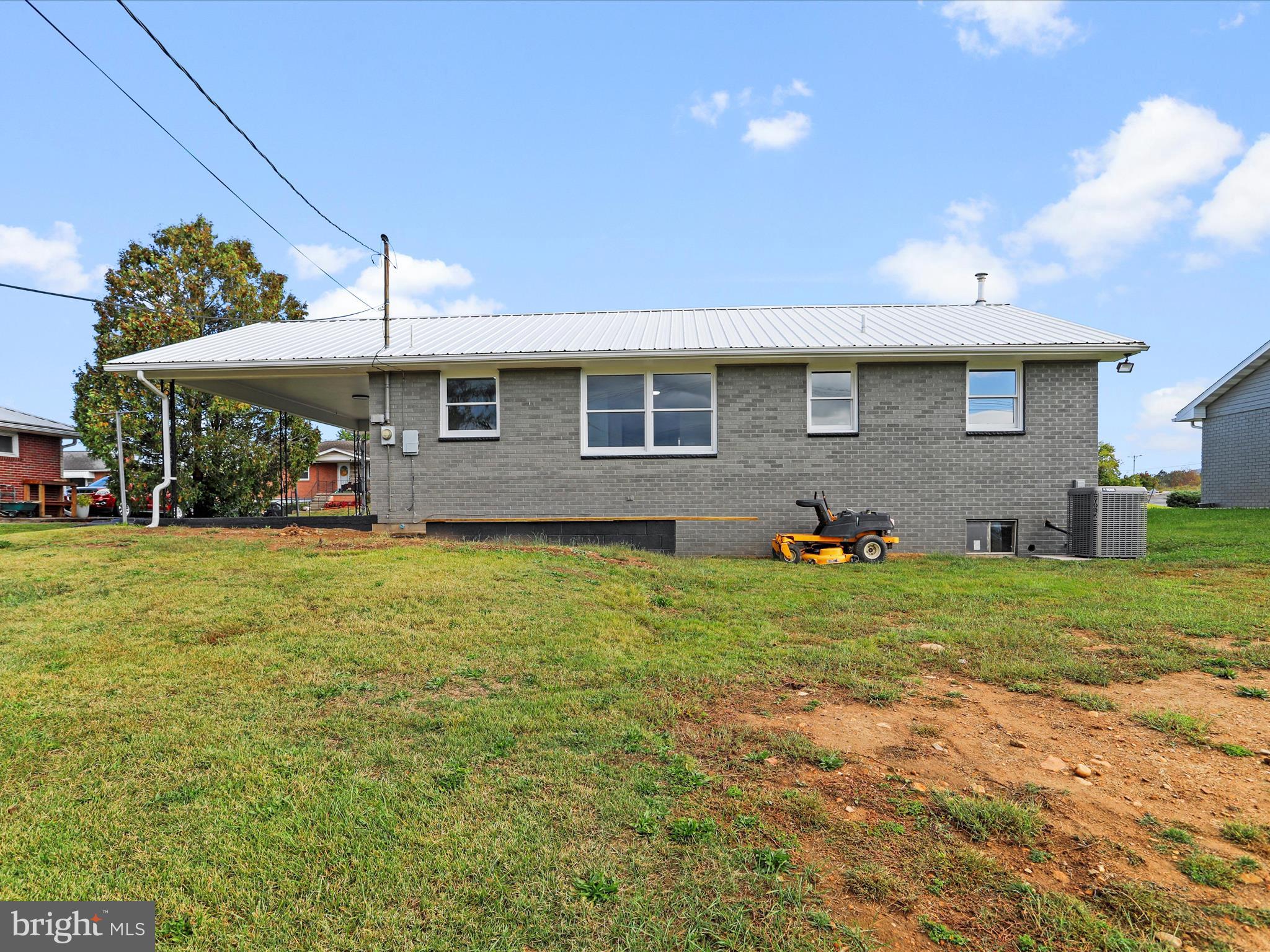 1427 CHURCH STREET