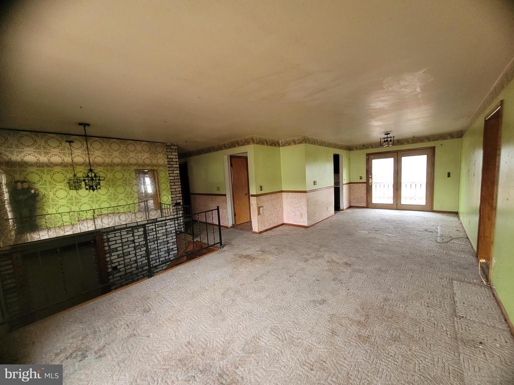16512 N CONDA WAY
