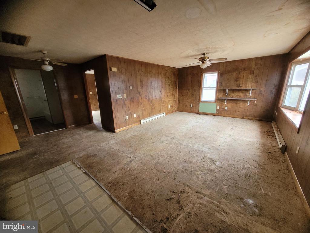16512 N CONDA WAY
