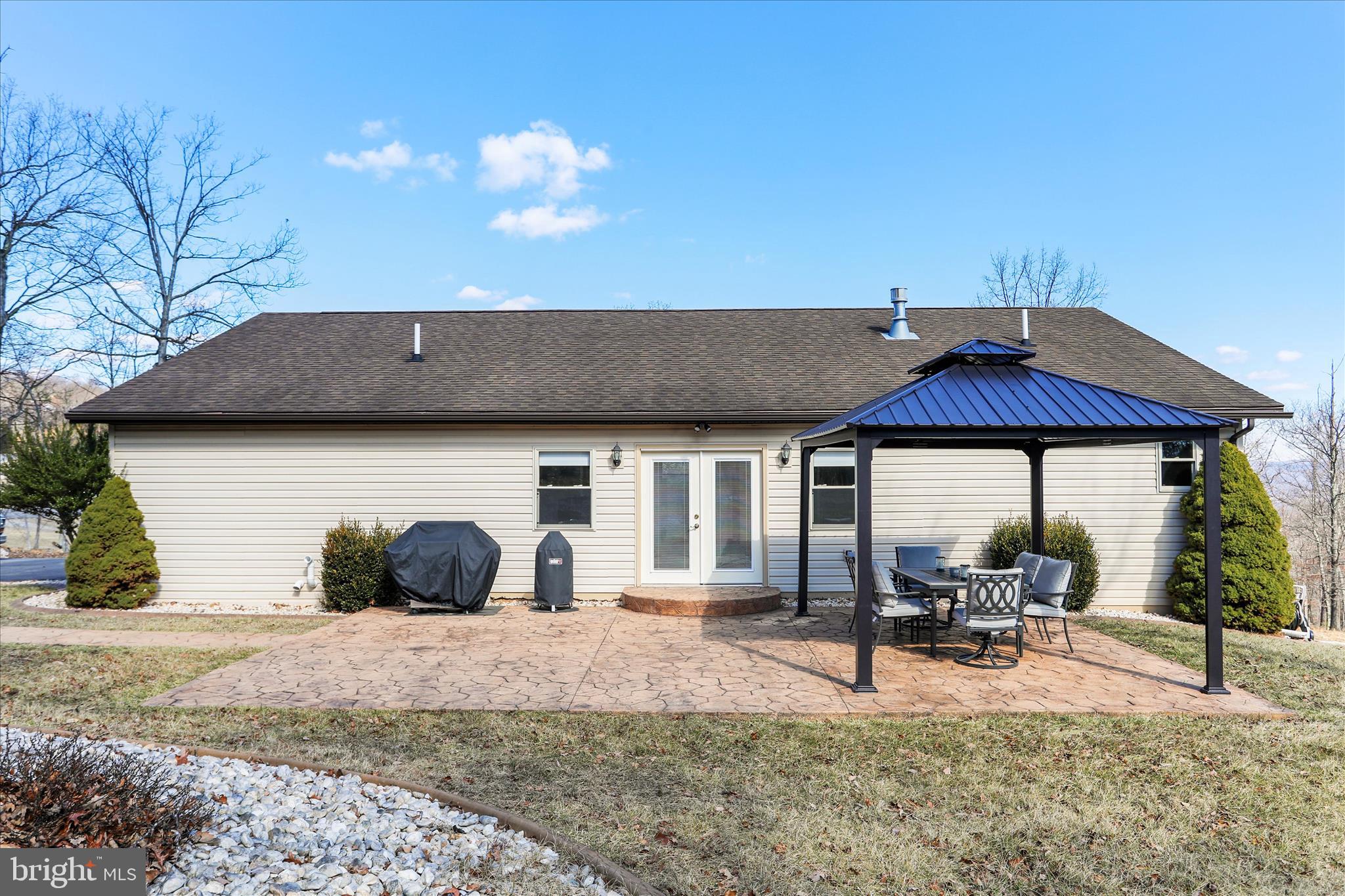 810 ARROWHEAD TRAIL