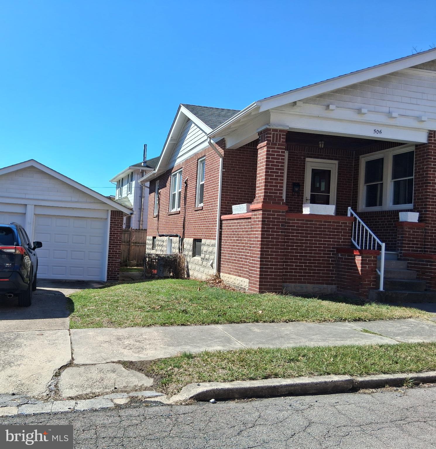 506 PEARRE AVENUE
