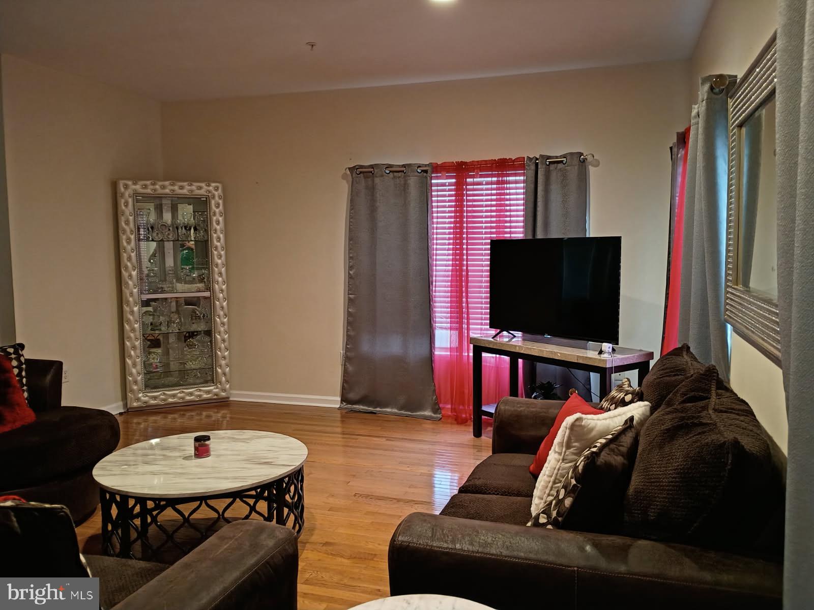 182 SUNRISE CIRCLE
