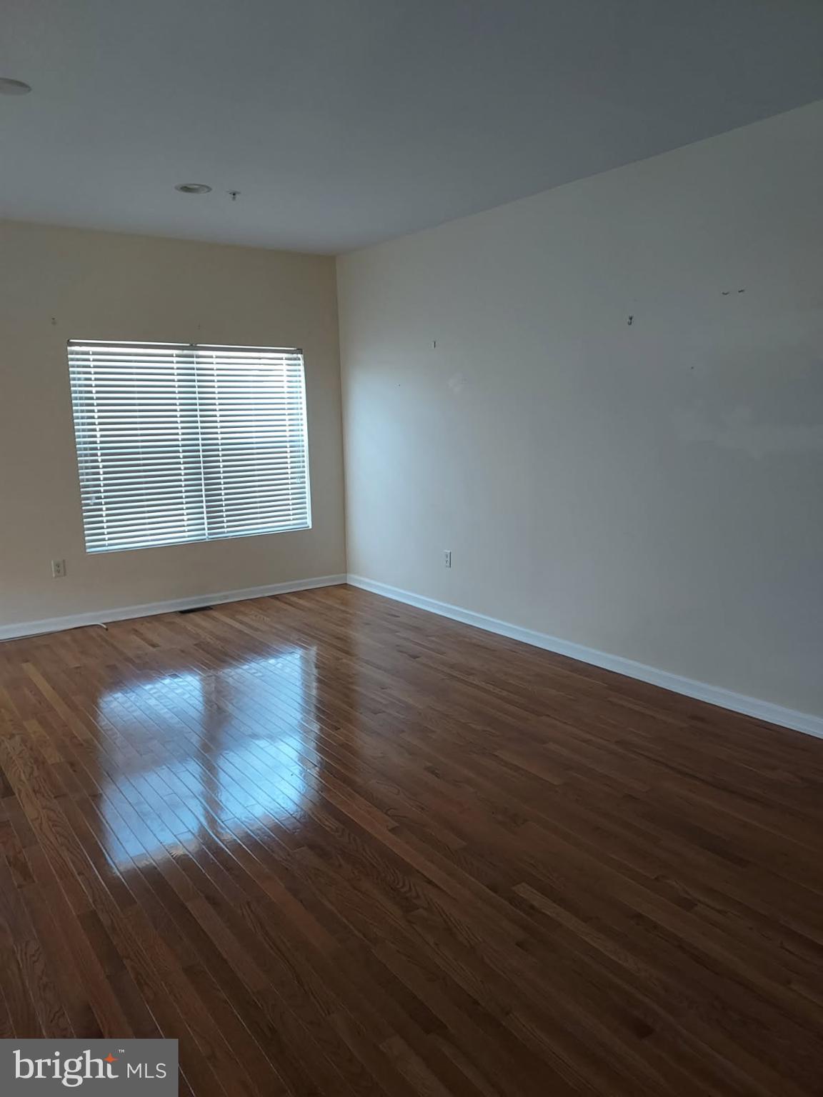 182 SUNRISE CIRCLE