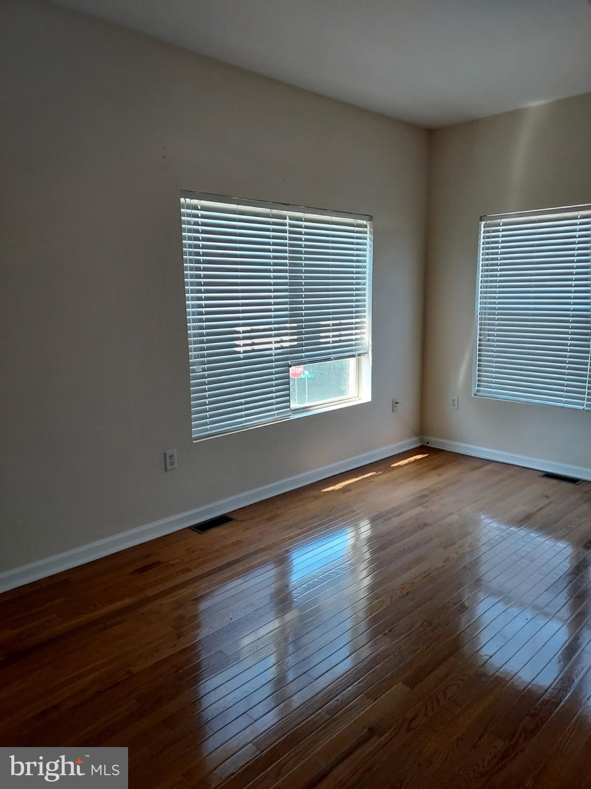 182 SUNRISE CIRCLE