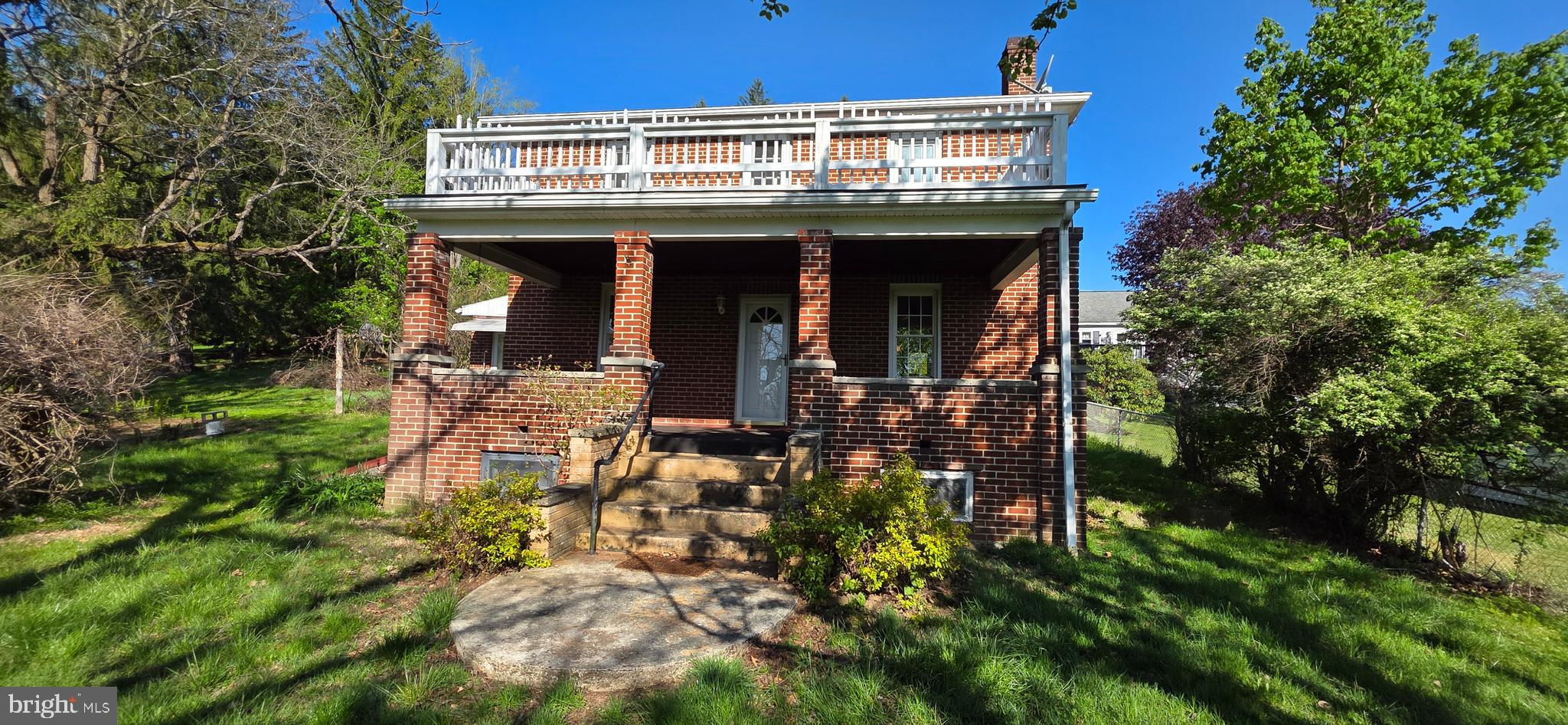 76 SPRING STREET