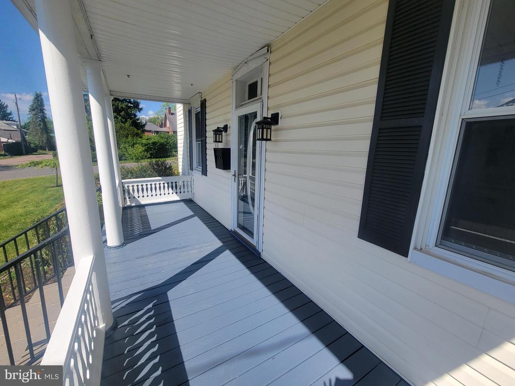 91 PINE STREET