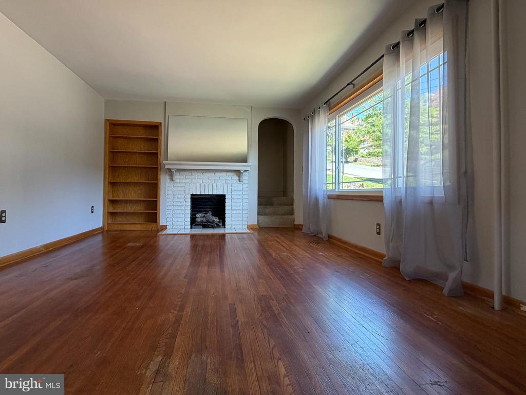 812 FAYETTE STREET