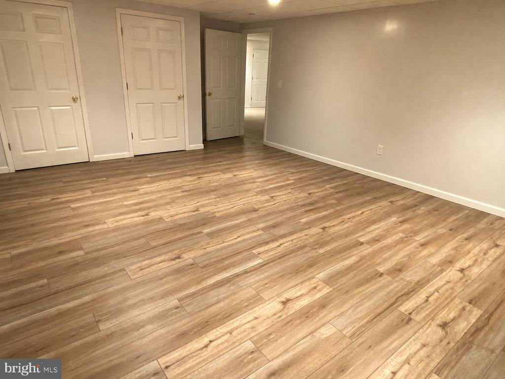 206 PINECREST DRIVE