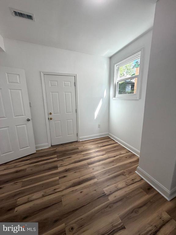 708 ELM STREET