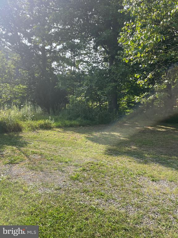 1147 BRADDOCK ROAD