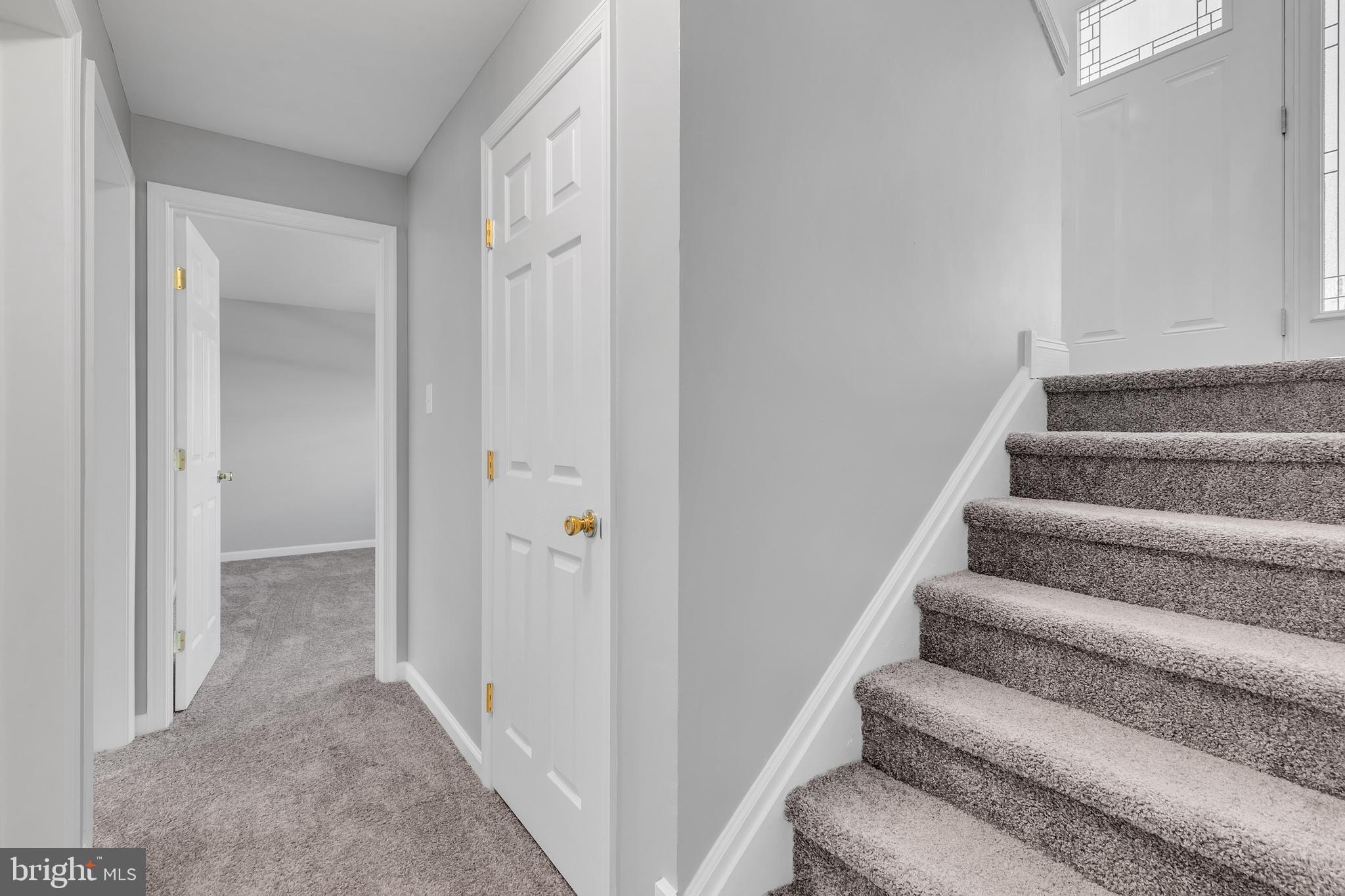 39 MIDDLE ROAD