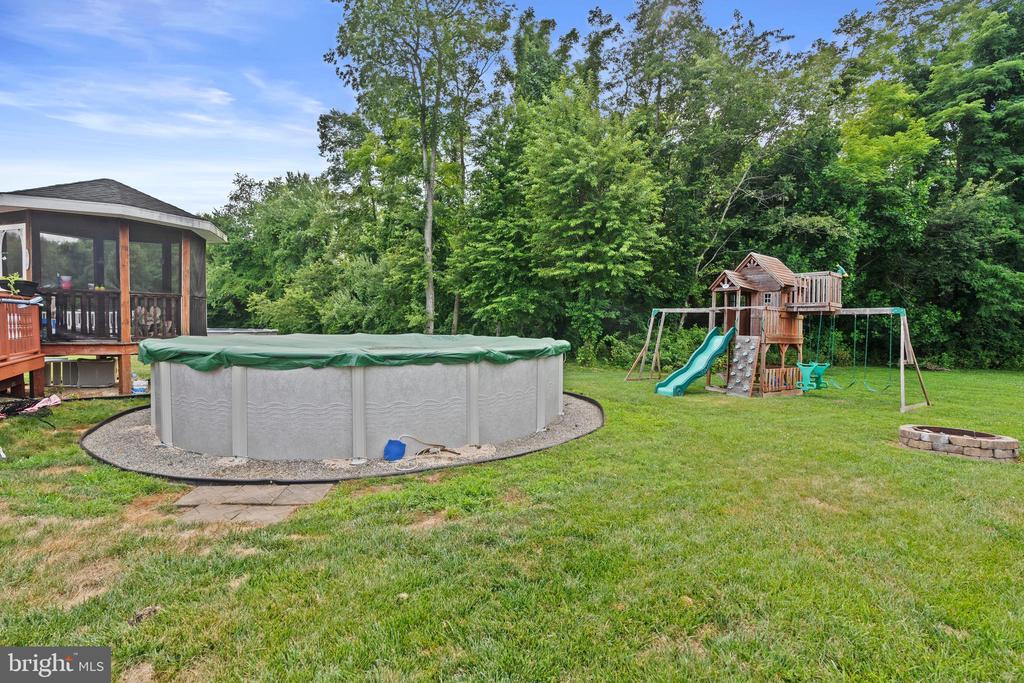 516 HIGHLAND DRIVE