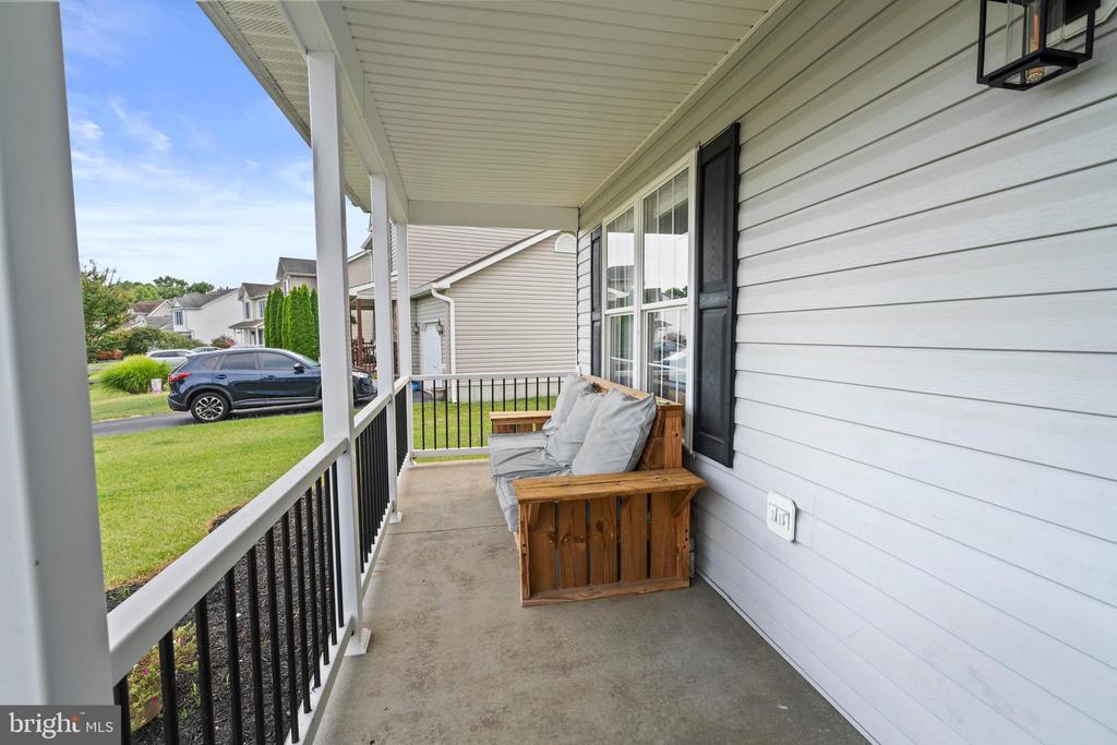 516 HIGHLAND DRIVE