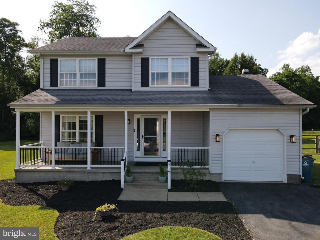 516 HIGHLAND DRIVE