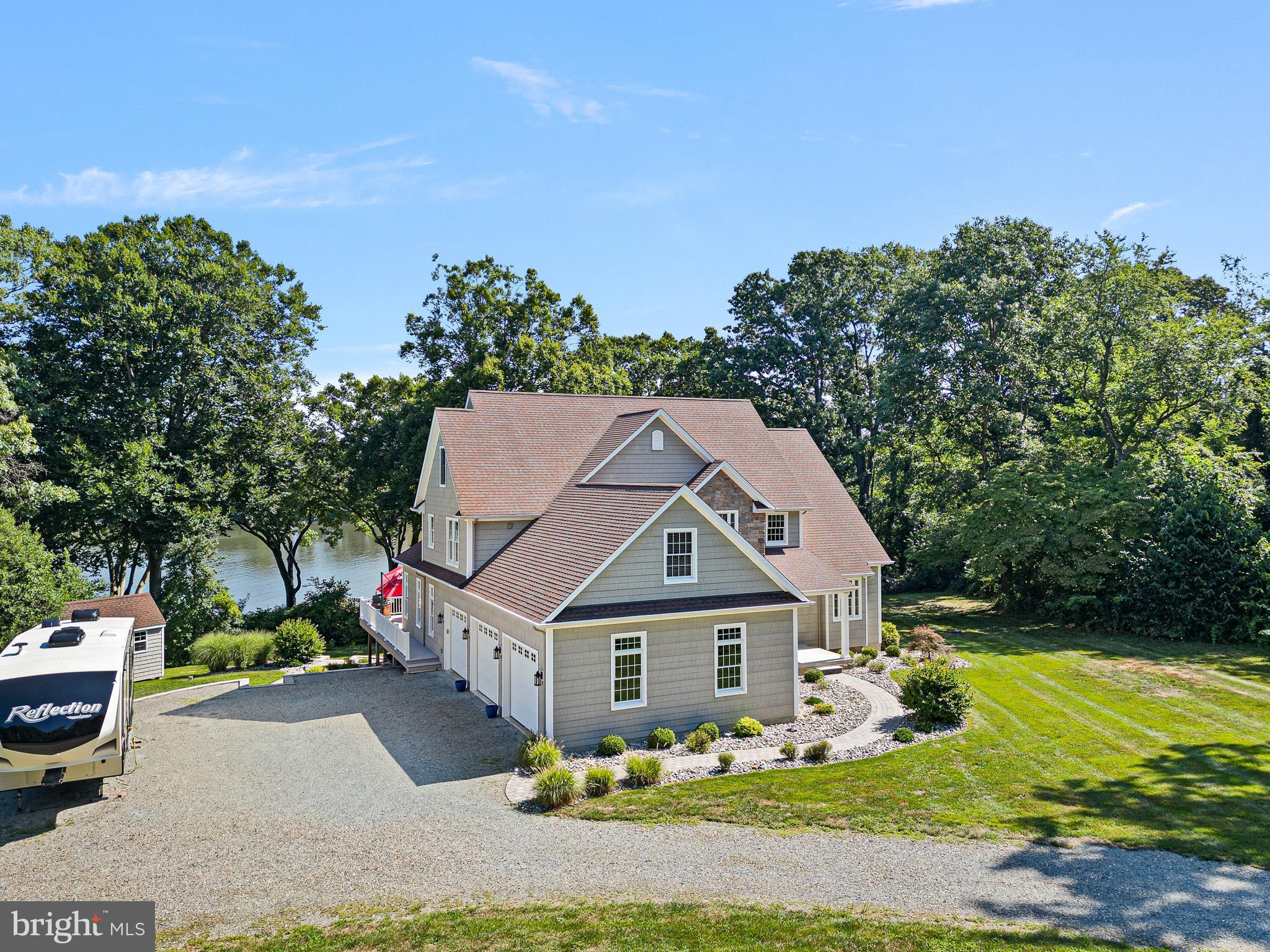 155 W TEAL POINT ROAD