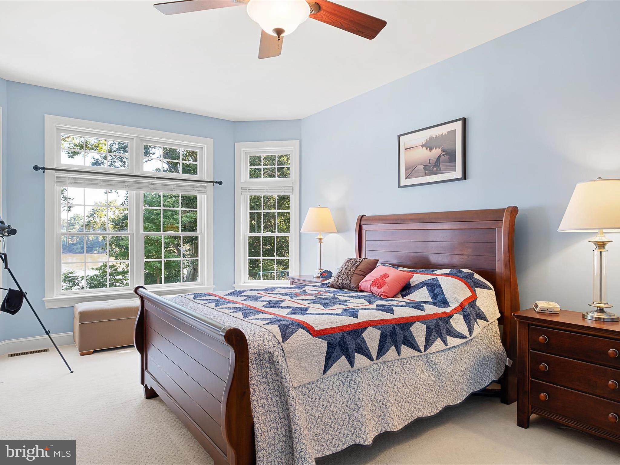 155 W TEAL POINT ROAD