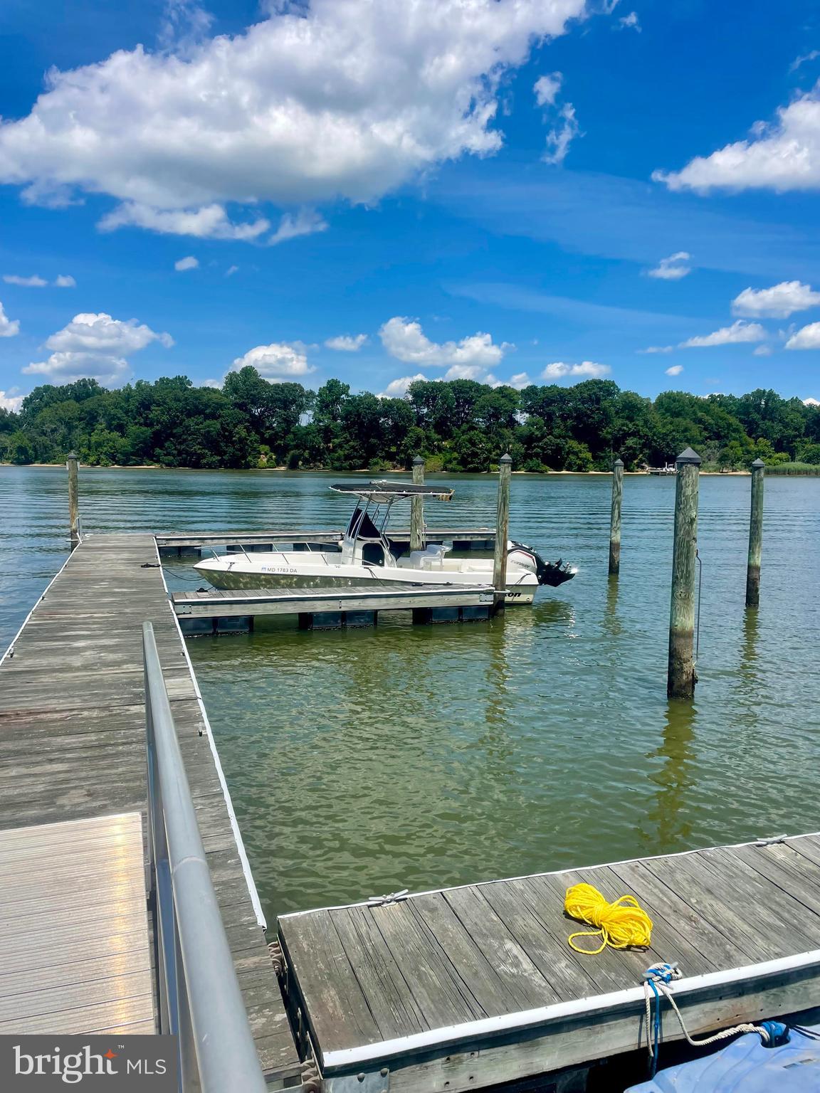 155 W TEAL POINT ROAD