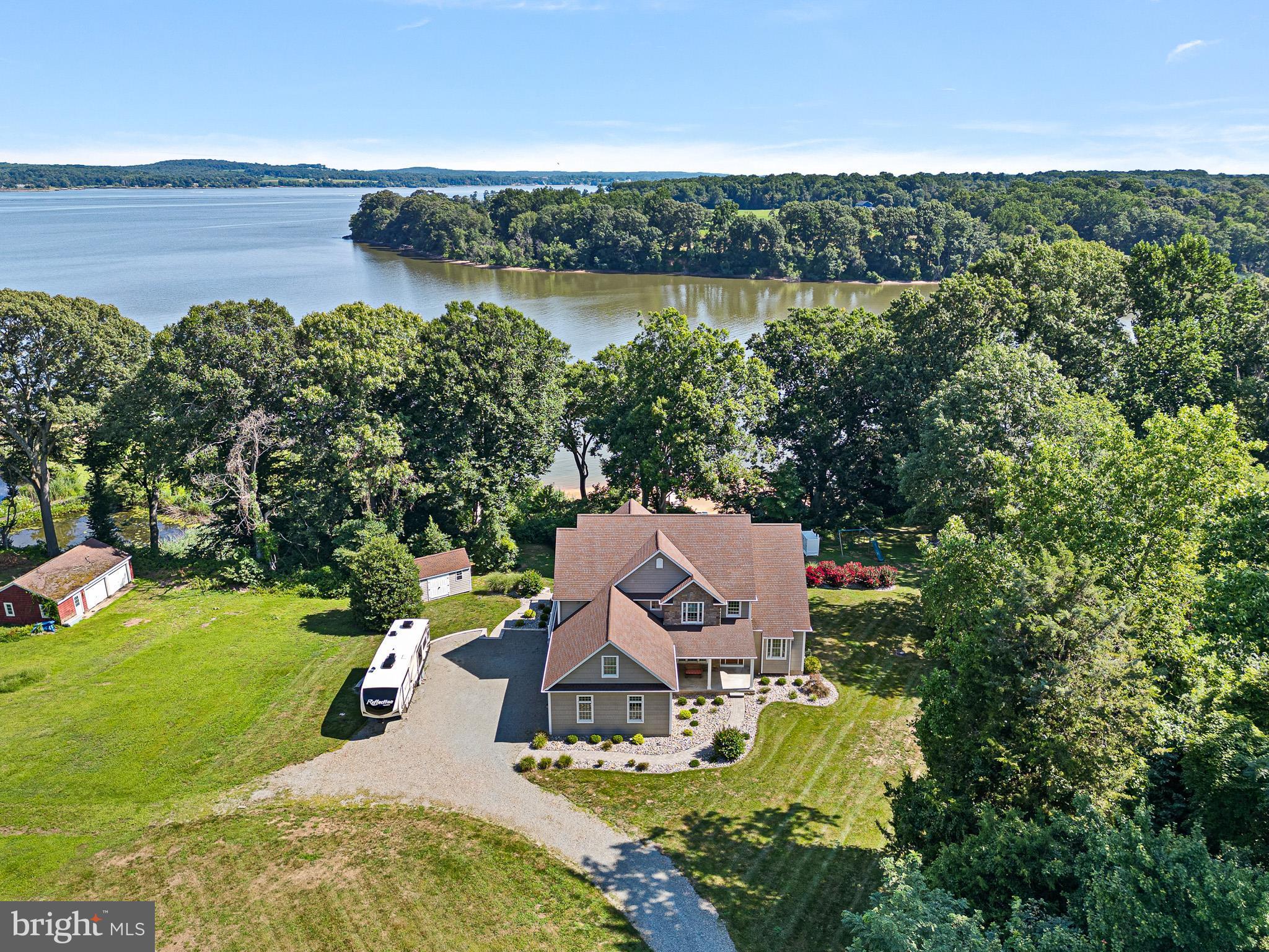 155 W TEAL POINT ROAD