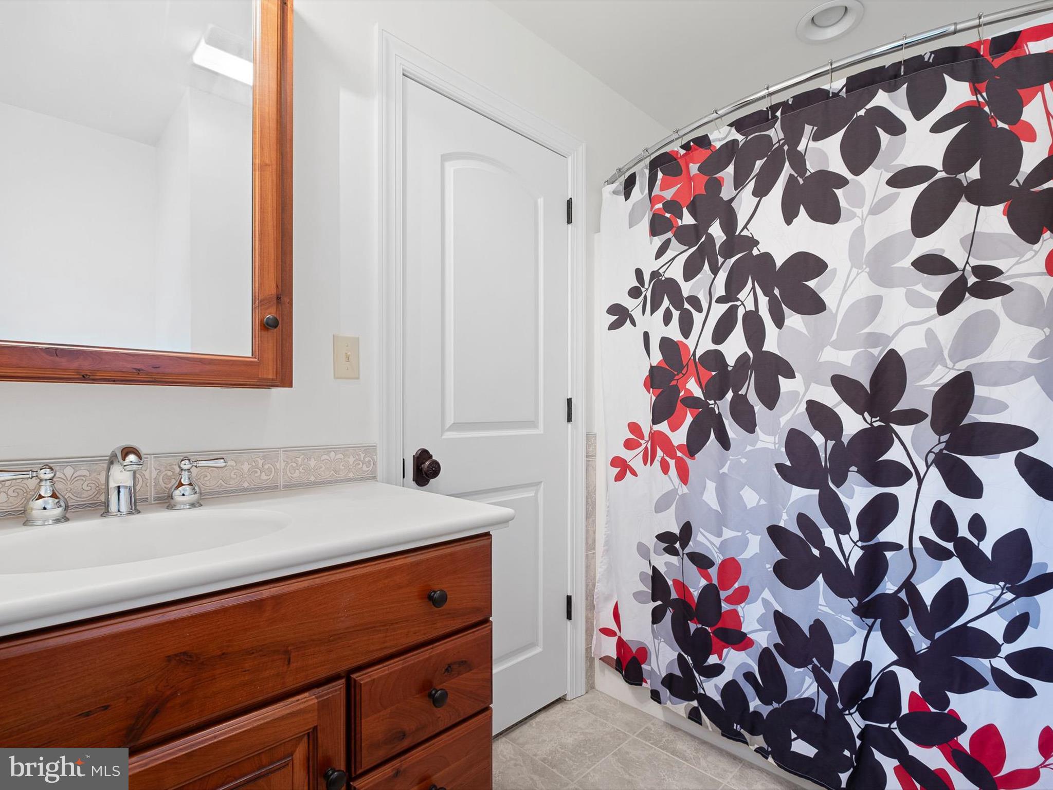 155 W TEAL POINT ROAD