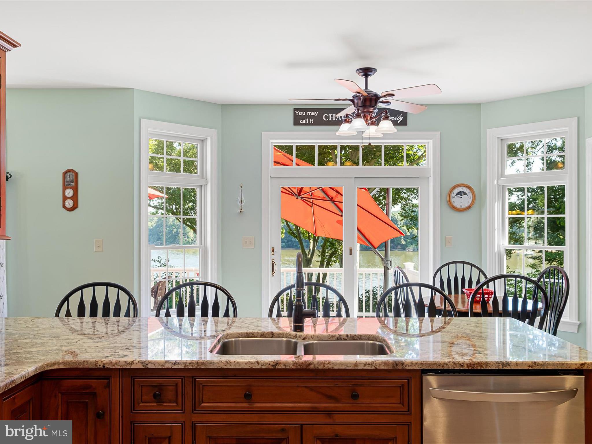 155 W TEAL POINT ROAD