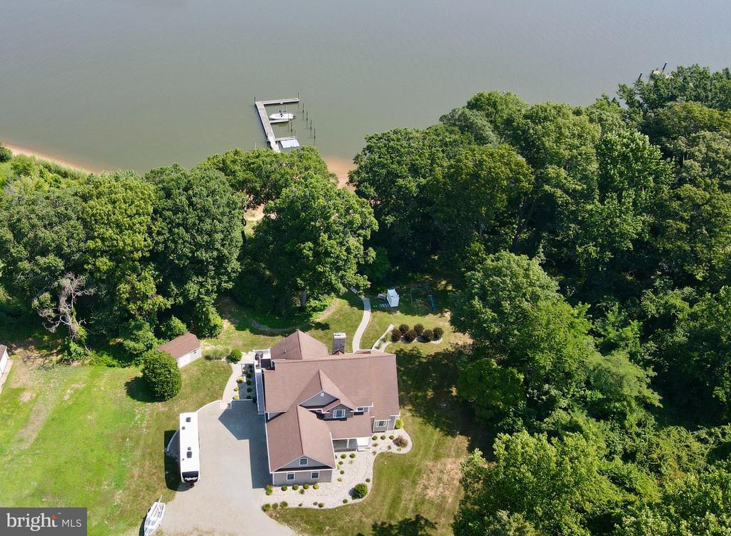 155 W TEAL POINT ROAD