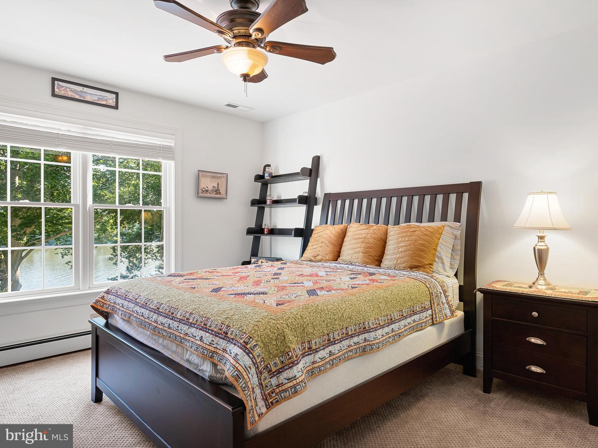 155 W TEAL POINT ROAD