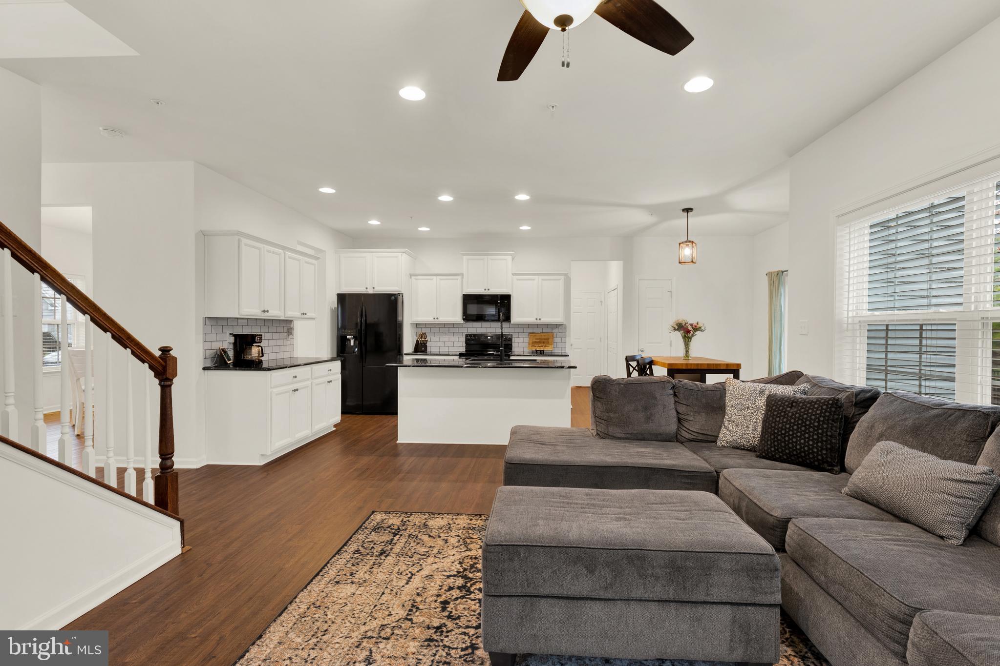 155 STEAMBOAT COURT