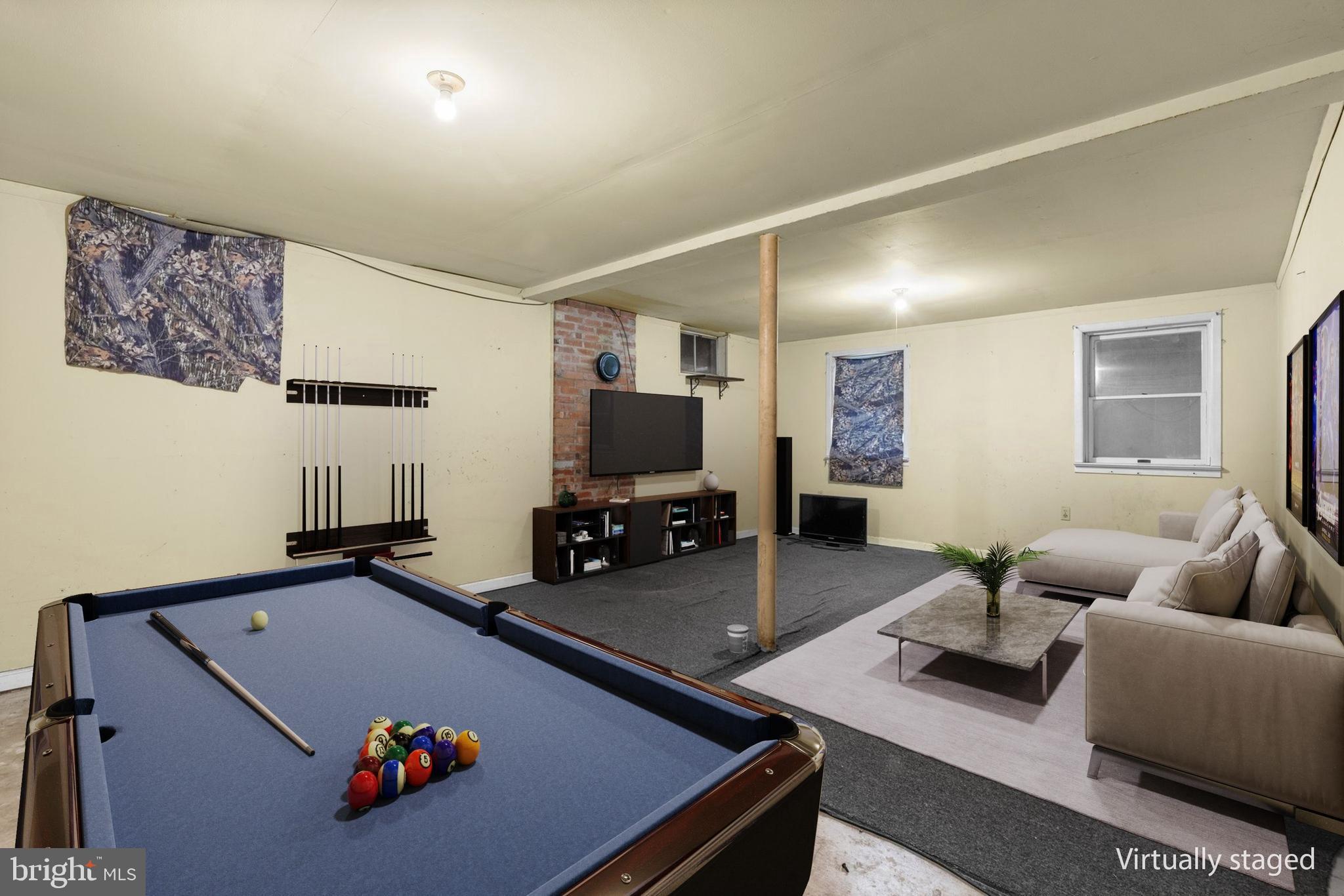 221 RYAN DRIVE