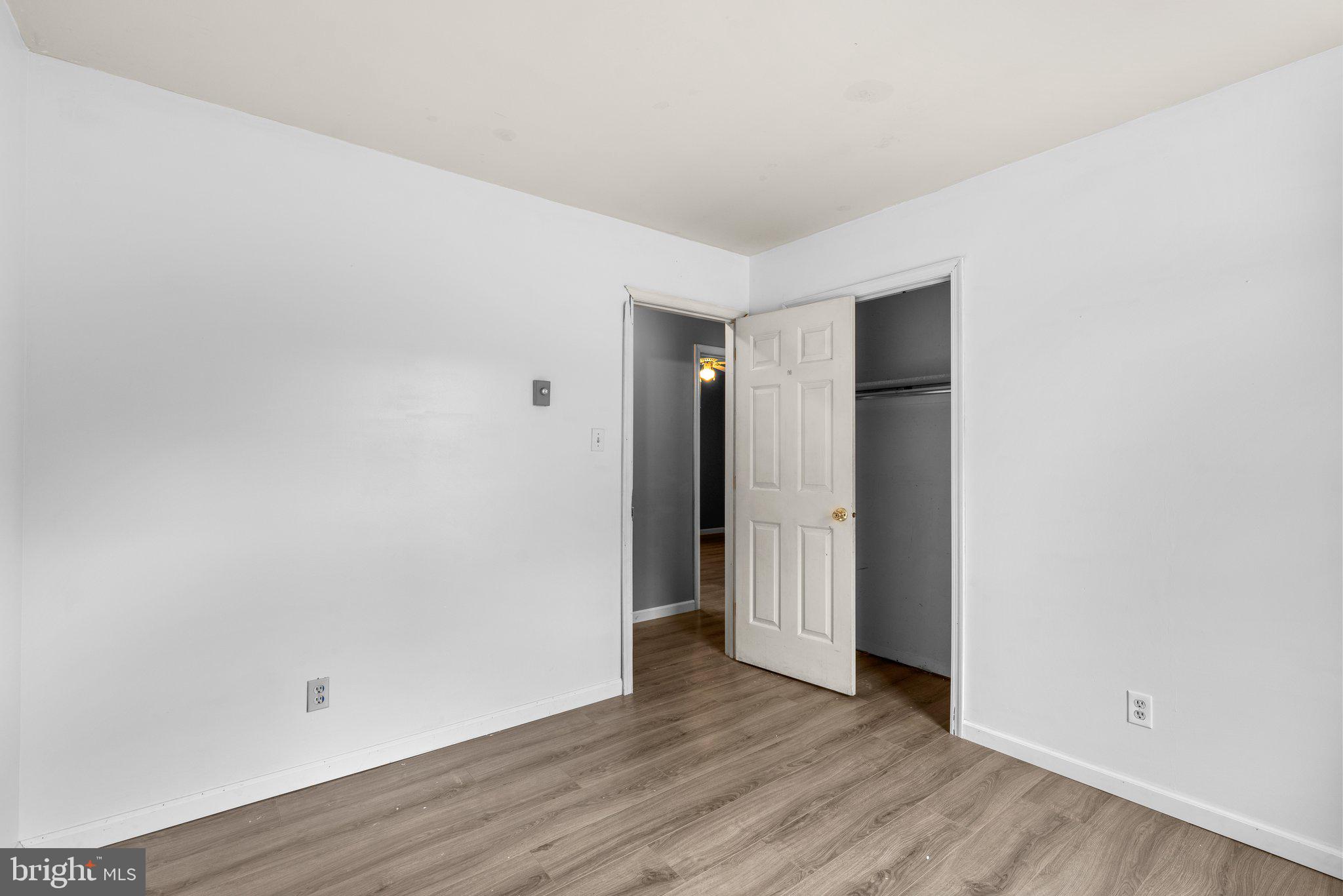 221 RYAN DRIVE