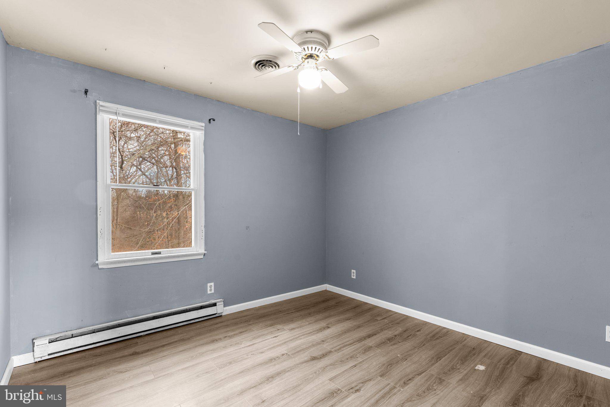 221 RYAN DRIVE