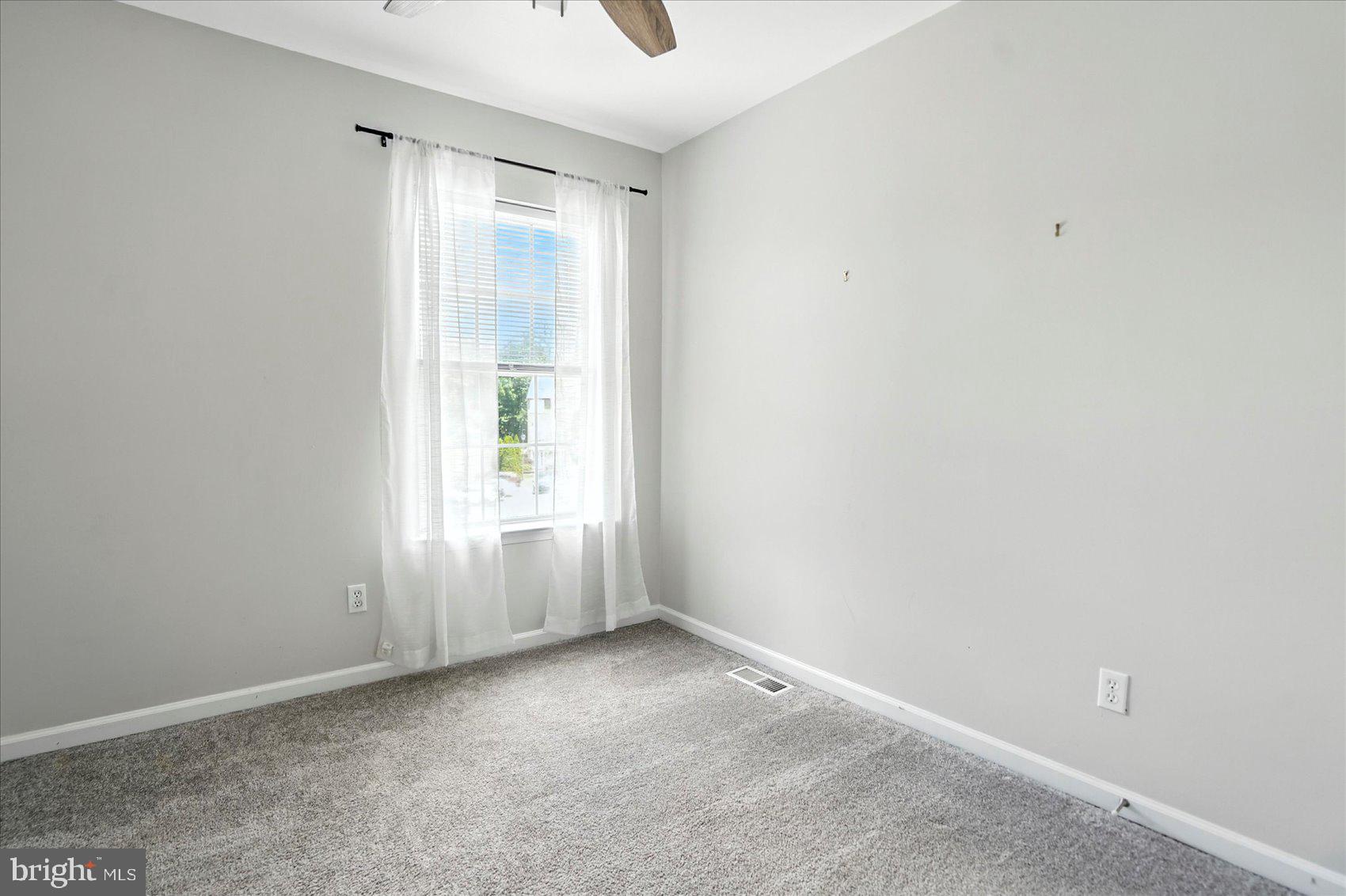 10 WHITETAIL WAY