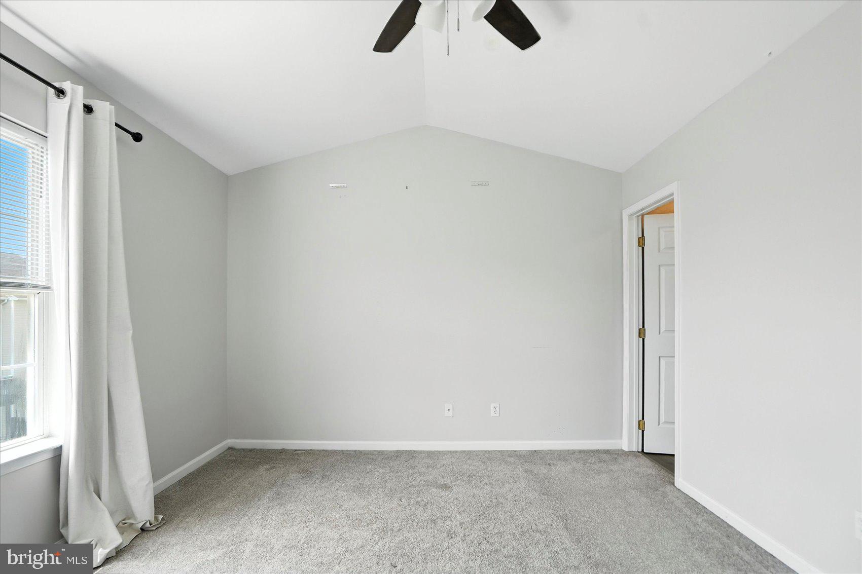 10 WHITETAIL WAY