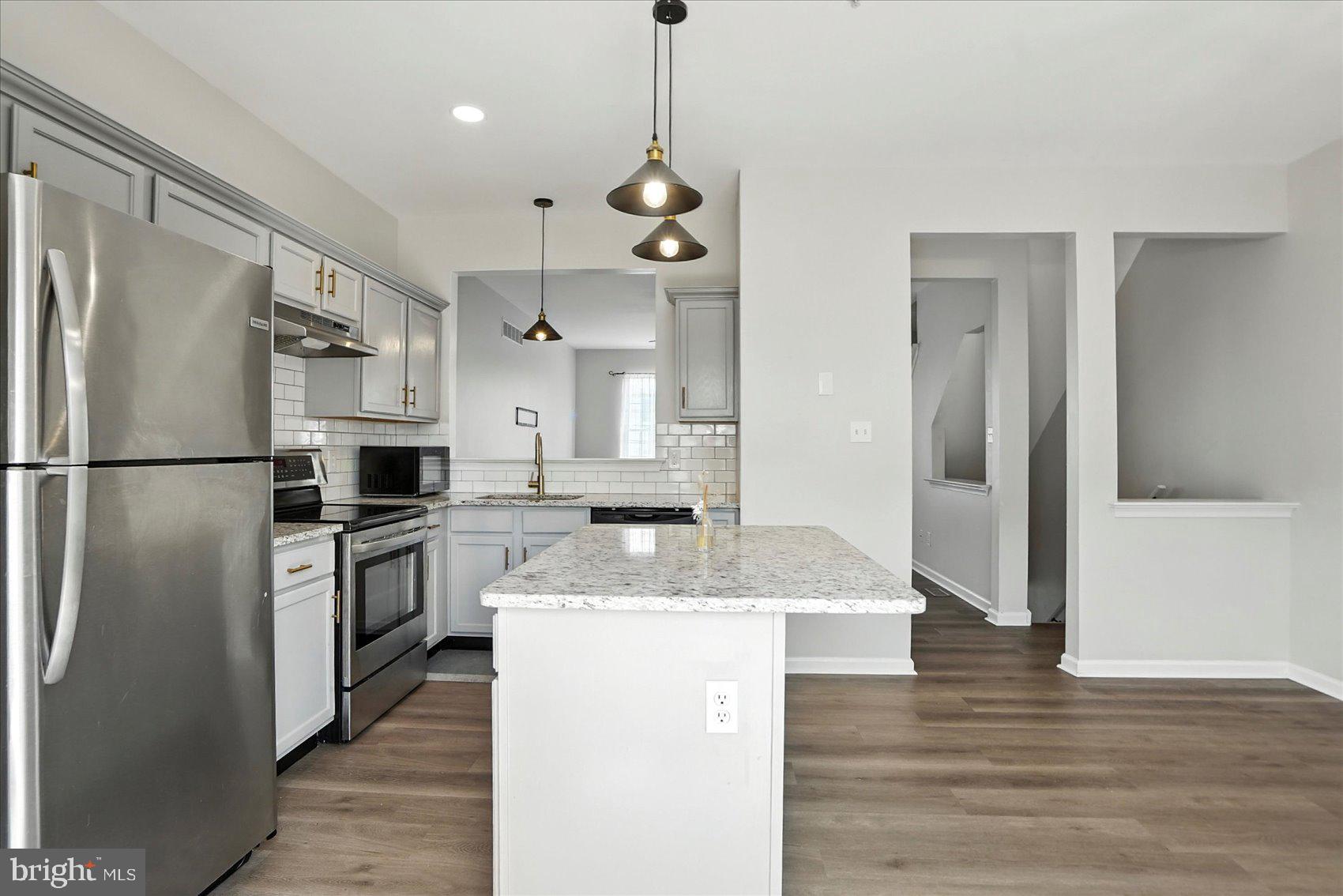 10 WHITETAIL WAY